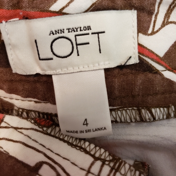Loft skirt size 4 Brown, Orange and white floral - Picture 3 of 4